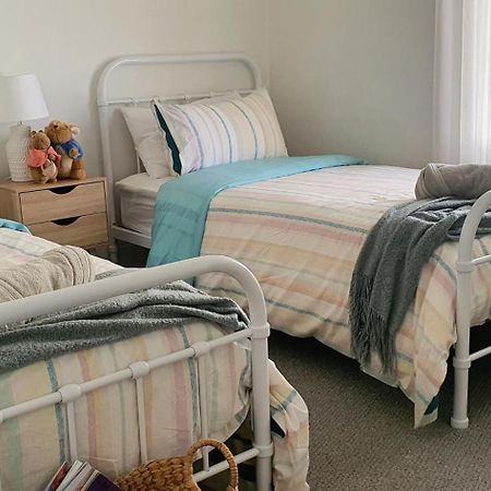 Ballarat Holiday Homes - Hopetoun Cottage - Minutes From Ballarat Cbd - Sleeps 1 To 6 Luaran gambar